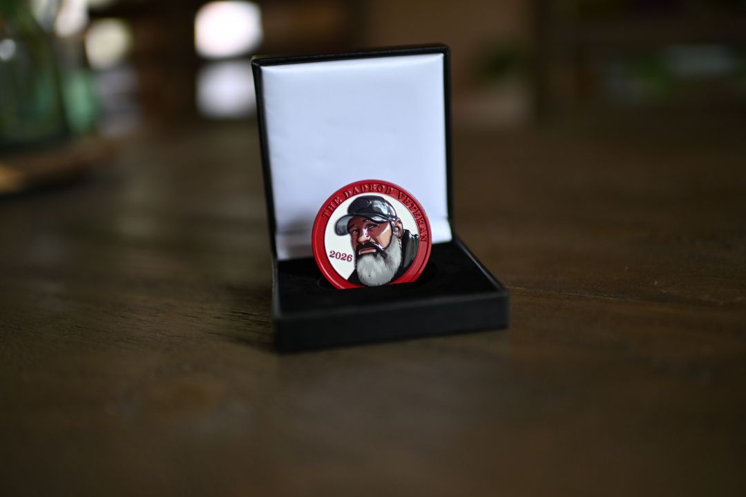 AMERICA 250 Dadbod Veteran Challenge Coin Set (Red/White/Blue)